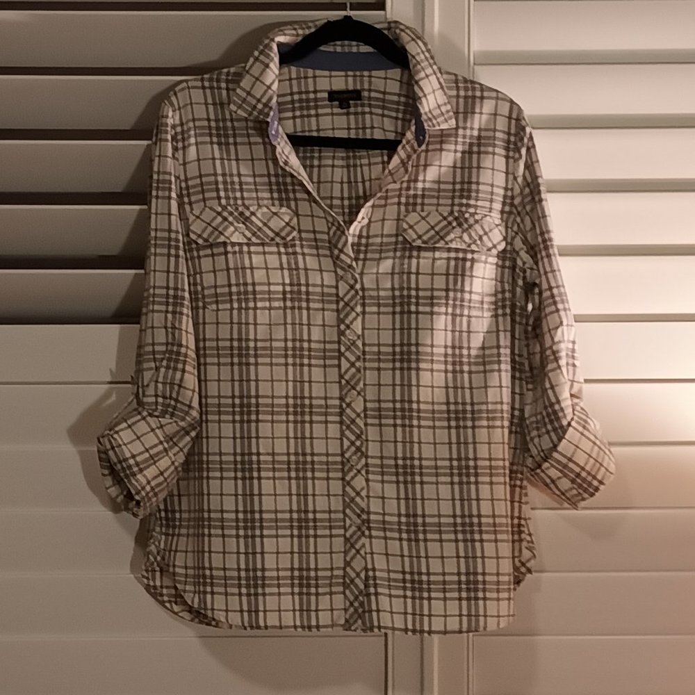 Talbots Button Down Shirt *Bundle For Additional Discount